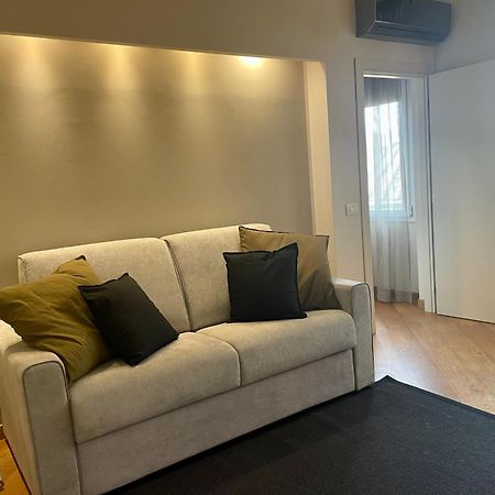 Uffizi Charme Apartment ฟลอเรนซ์ ภายนอก รูปภาพ